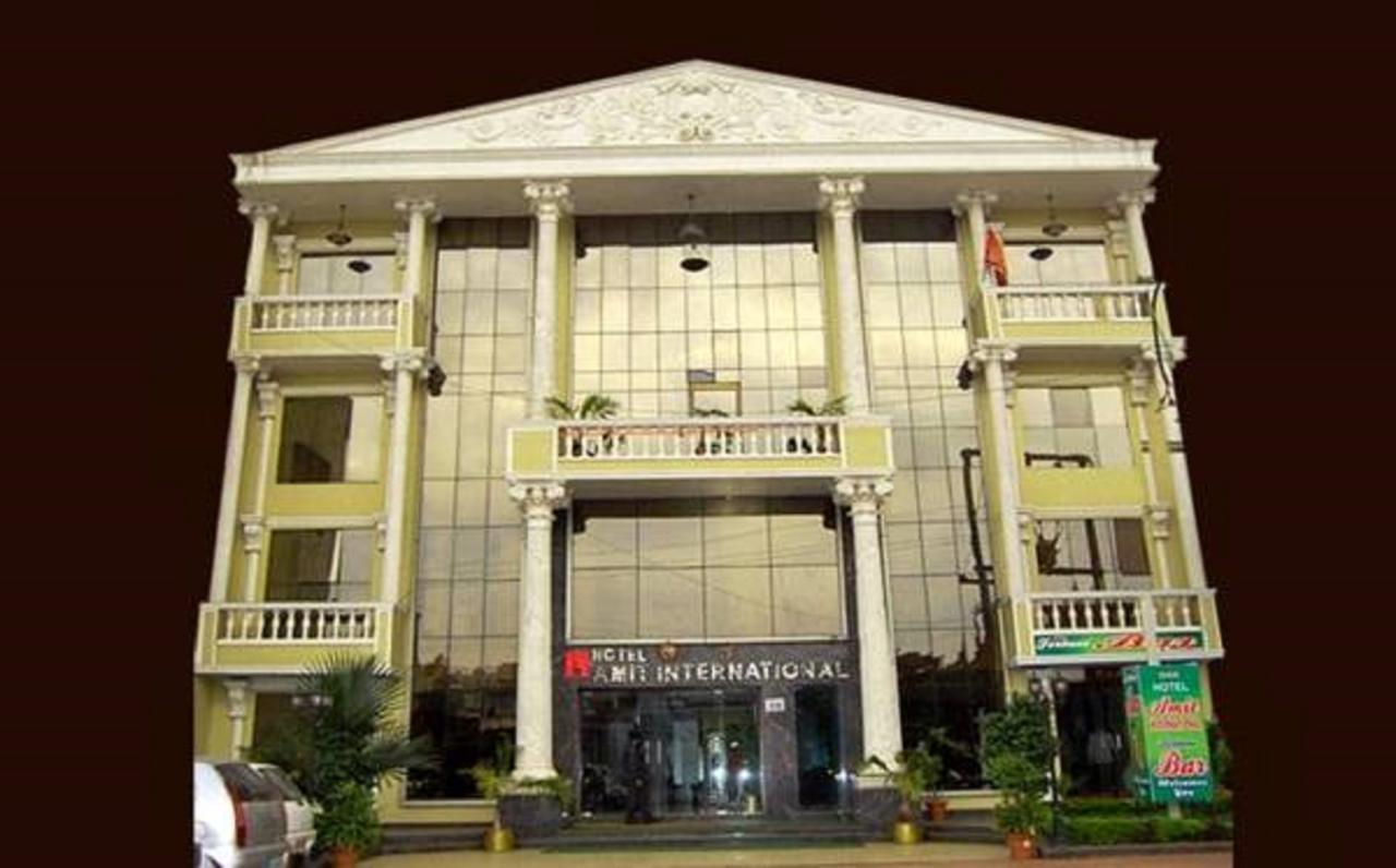 Hotel Amit International Bhilai Екстериор снимка